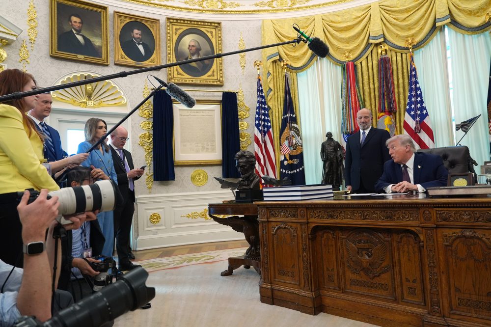 Trump to Make History Attending Supreme Court Hearing on Citizenship Case