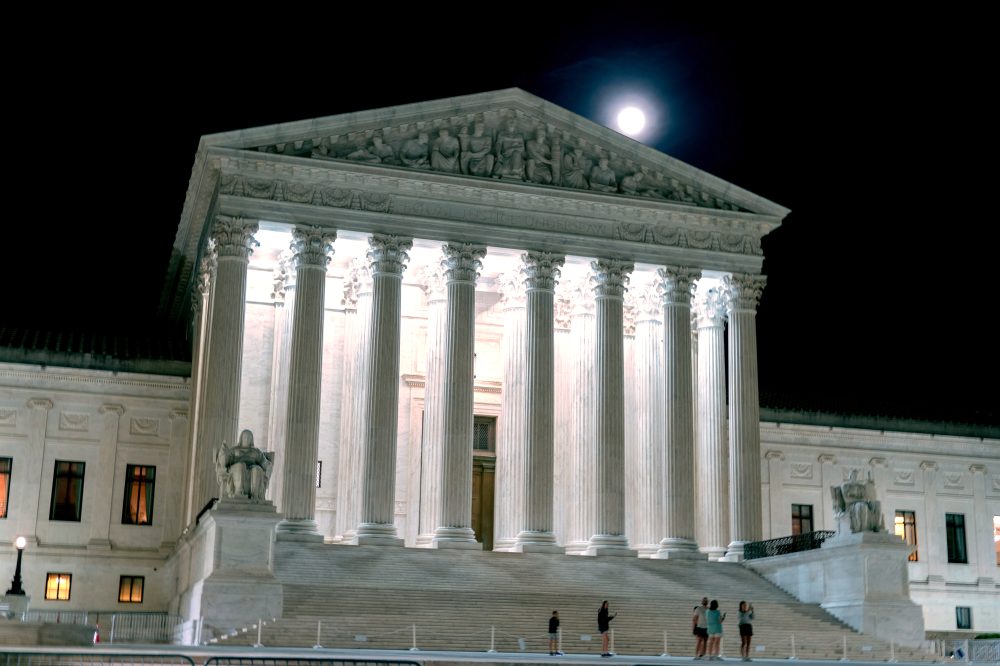 Trump Attends Supreme Court Hearing on Birthright Citizenship Challenge