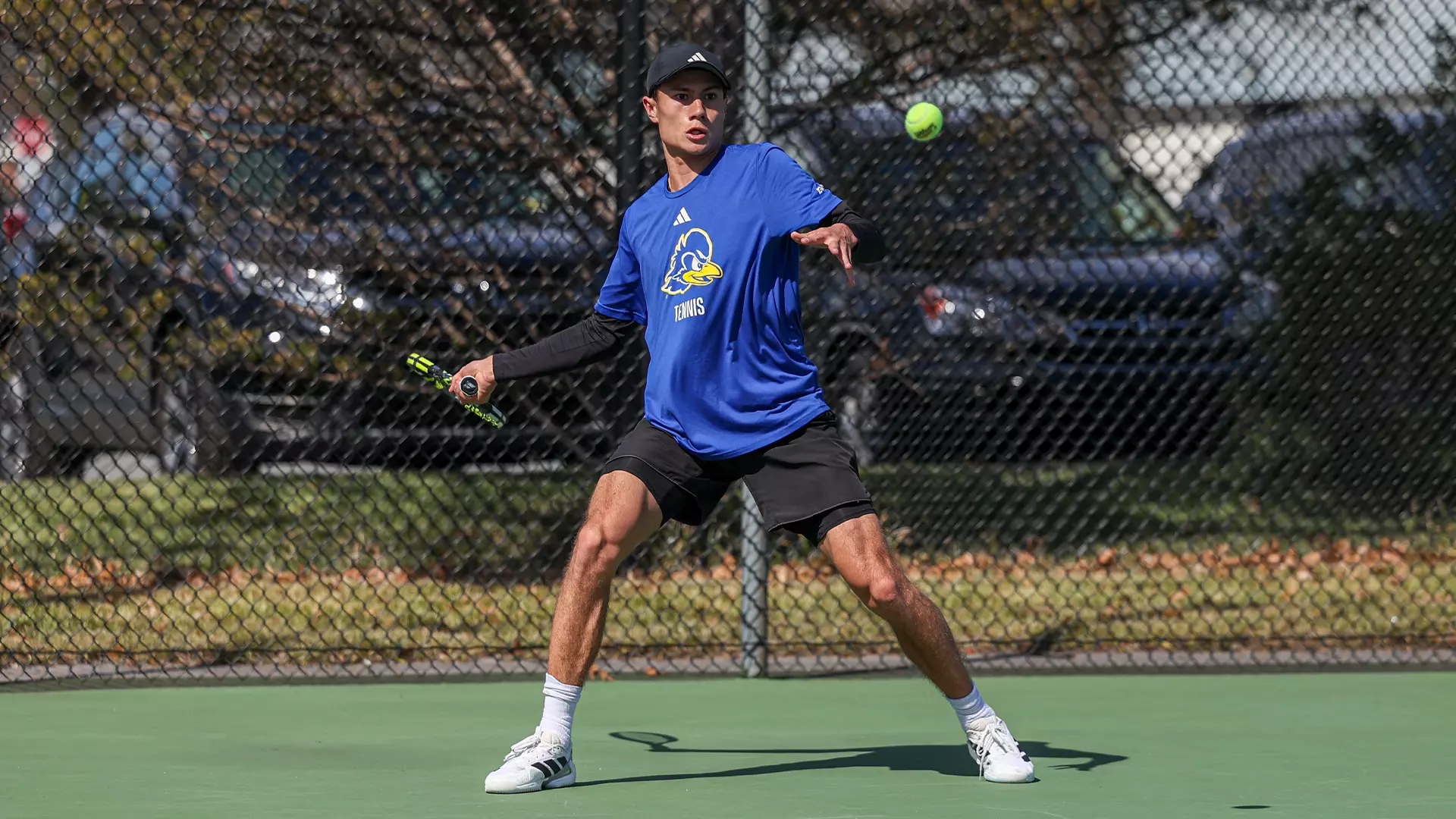 Delaware Blue Hens Men’s Tennis Falls to Drexel 4-2 in Midweek Showdown