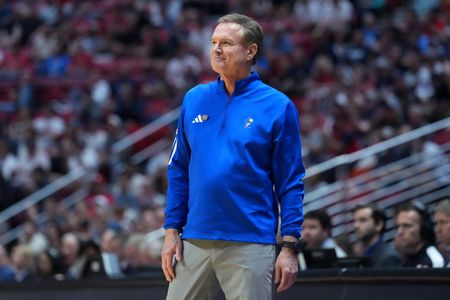 Kansas Basketball Coach Bill Self Commits to Stay Through 2026-27 Season