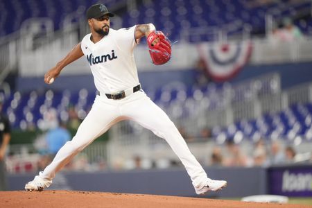 Alcantara Dominates in Marlins’ 10-0 Victory Over White Sox