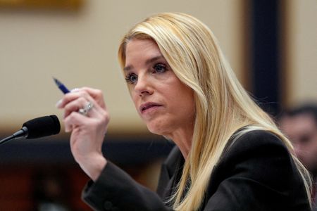 Reports: Trump Considering Replacing Attorney General Bondi