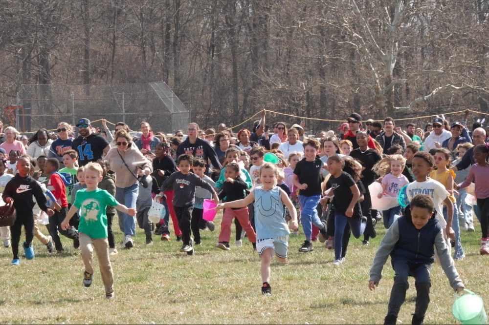 Michigan Kids Chase Sweet Treats in Annual Helicopter Marshmallow Drop