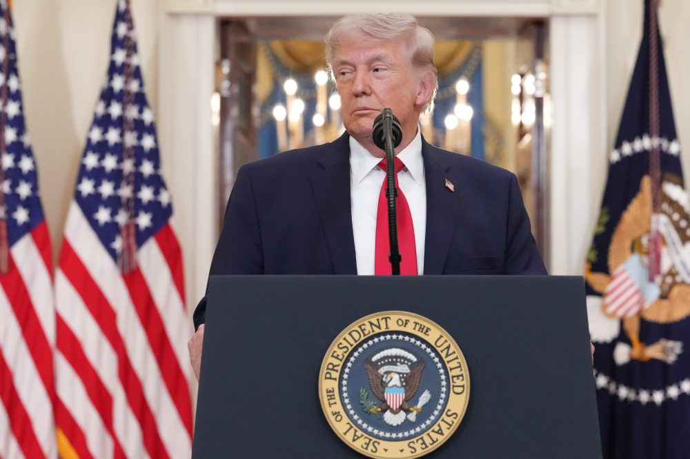 Trump Issues Executive Order to Reform College Athletics Rules