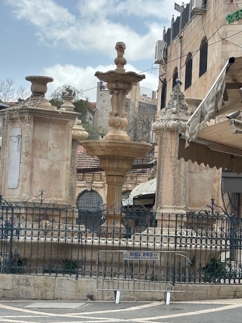 War Casts Shadow Over Easter, Palm Sunday in Jerusalem’s Christian Quarter