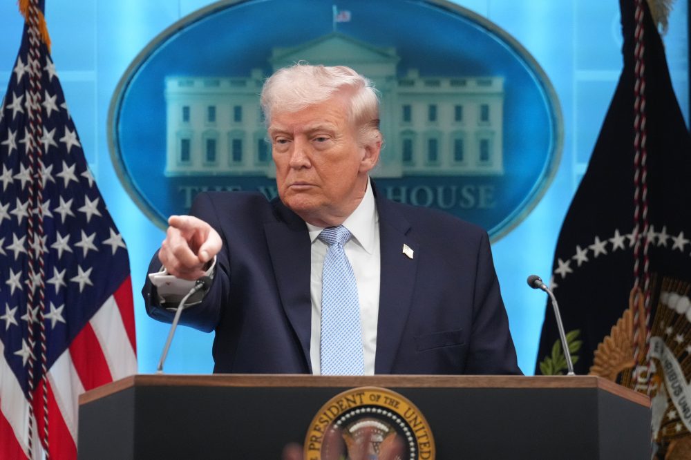 Legal Experts Question Trump’s Iran Infrastructure Bombing Threats