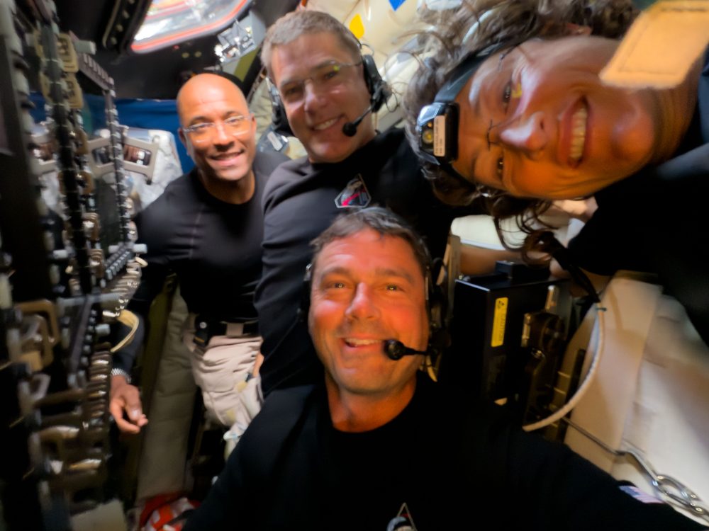 Artemis II Crew Makes Historic Call to Space Station During Moon Return Journey