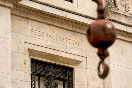 Middle East Ceasefire Sparks New Debate Over Federal Reserve Interest Rate Cuts