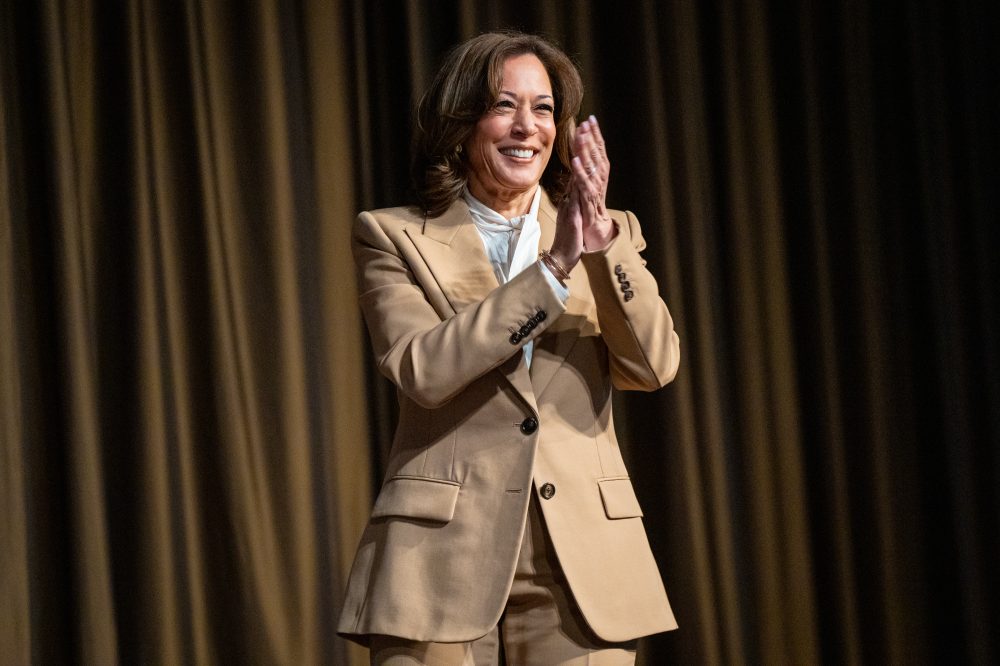 Harris Weighs Another White House Run After Crowd Chants ‘Run Again!’