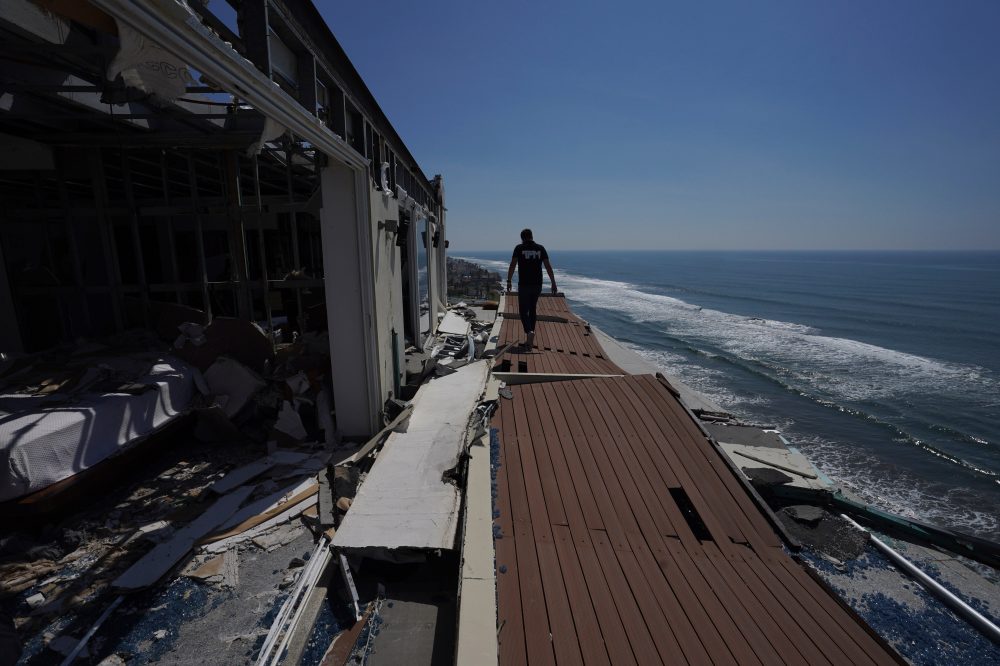 Ocean Hot Spots Fuel More Destructive Hurricanes, New Research Shows
