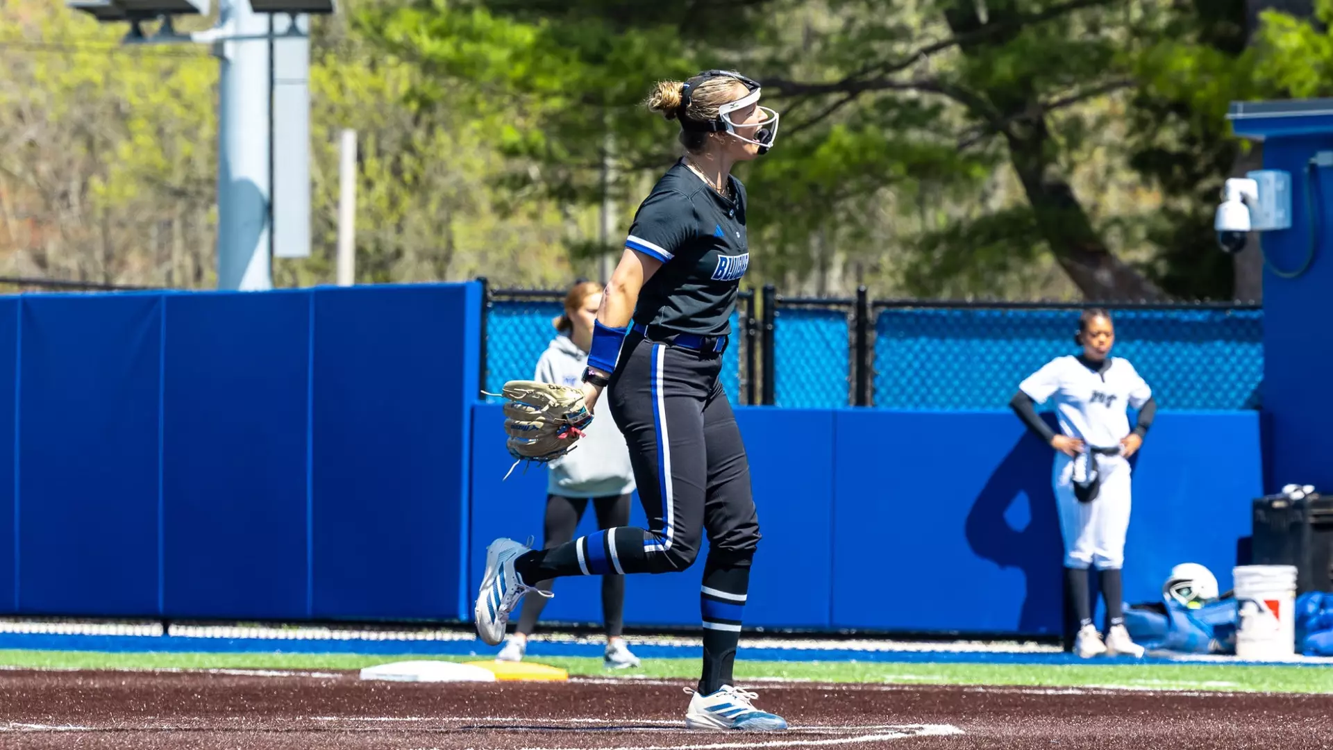 Blue Hens Softball Extends Win Streak to Seven with MTSU Series Sweep