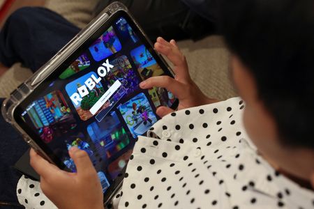 Gaming Platform Roblox Launches Age-Specific Accounts to Boost Child Safety