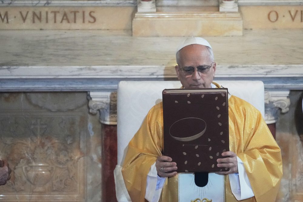Pope Leo XIV Reinforces Unity Message Amid Ongoing Trump Feud
