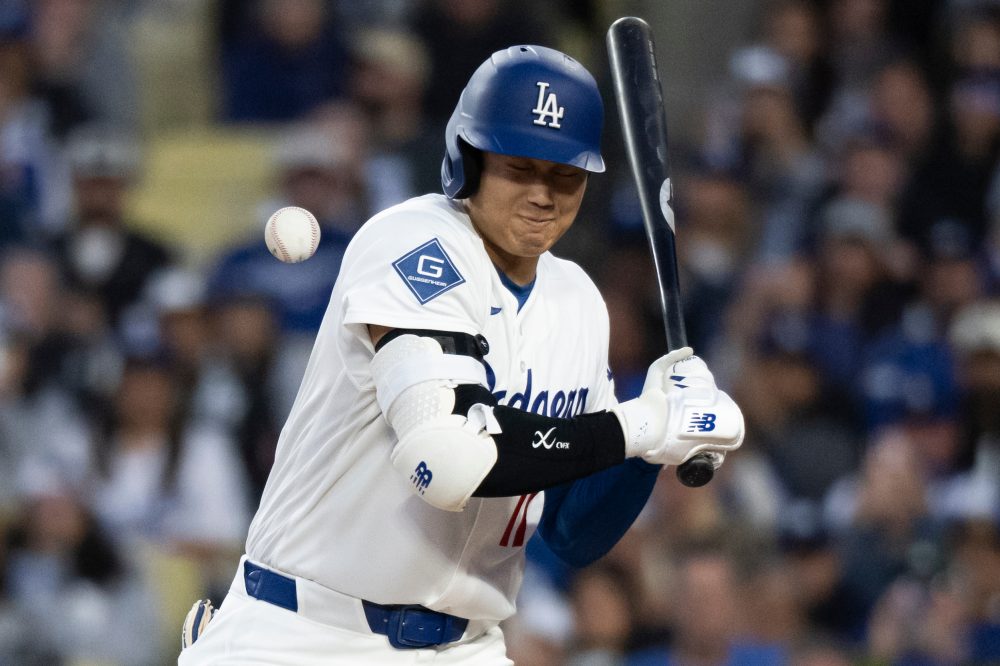 Dodgers’ Ohtani Sits Out Batting Duties Due to Hit-by-Pitch Injury