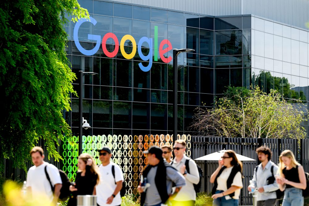 Google Battles Rising AI-Powered Scams with Its Own Artificial Intelligence