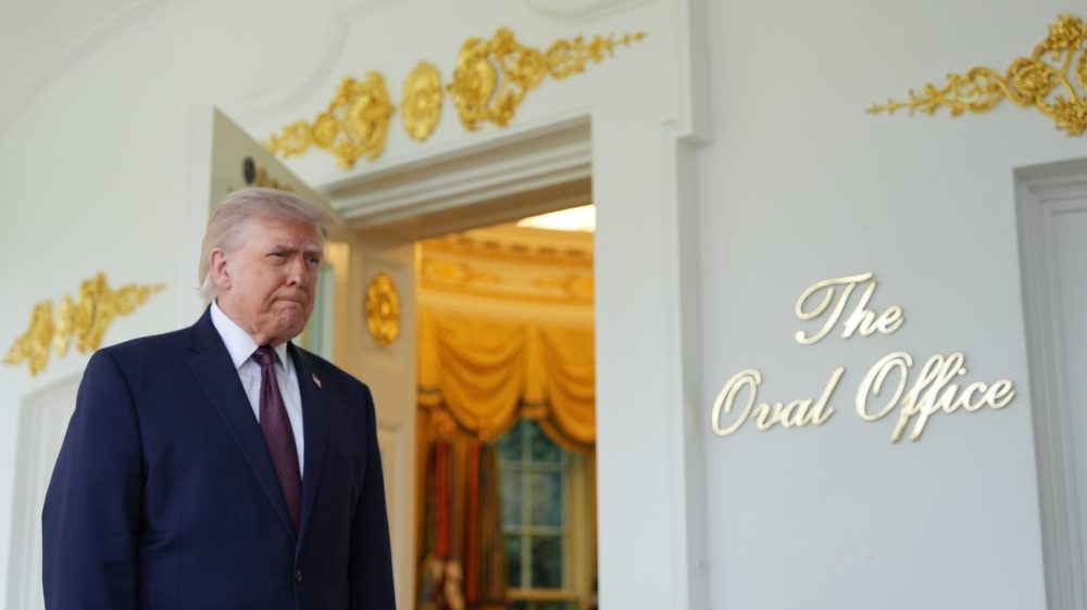 Trump Faces Criticism Over Lavish White House Projects Amid Economic Concerns