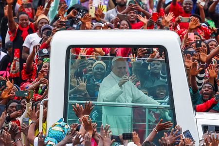 Pope Leo Draws Massive Crowds in Cameroon During Historic Africa Tour
