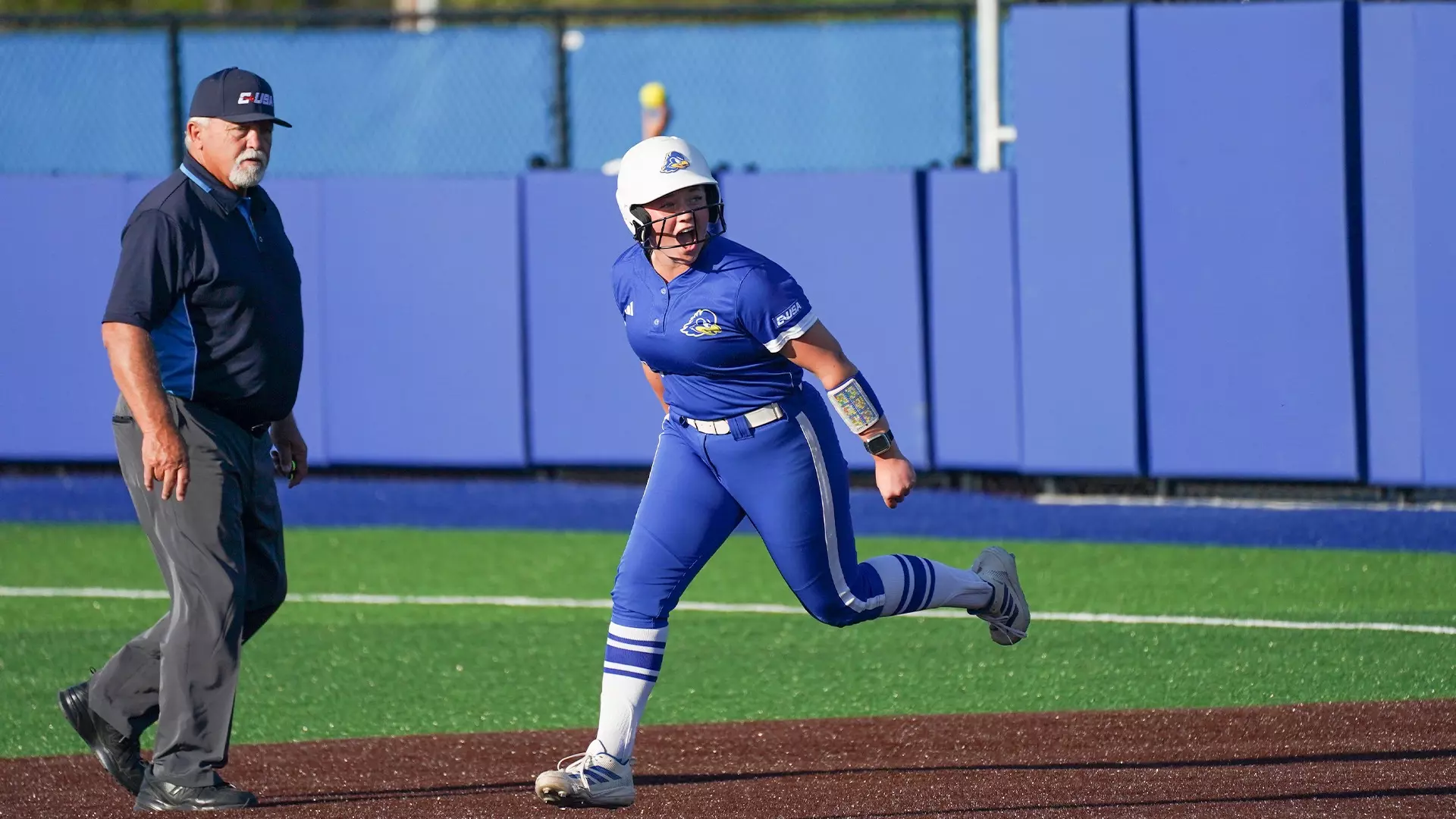 Blue Hens Softball Extends Winning Streak to Eight Games