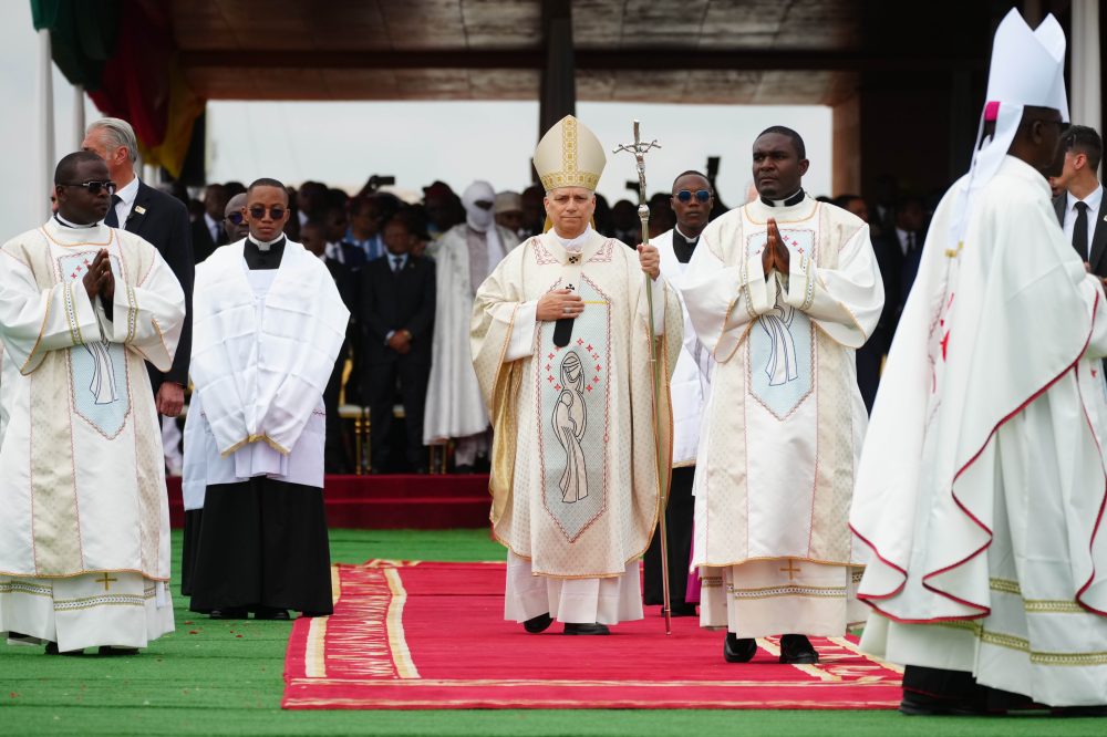 Pope Leo XIV Concludes Cameroon Trip, Continues African Tour to Angola