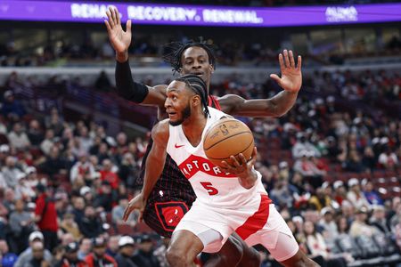 Raptors Guard Quickley Sidelined for Playoff Opener Against Cavaliers