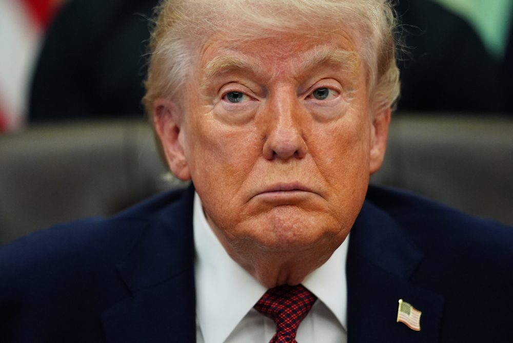 Trump Approves Short-Term Extension of Surveillance Program Through April
