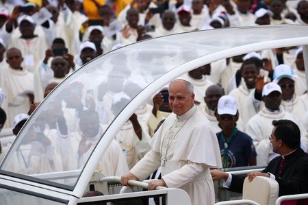 Massive Crowds Attend Pope Leo’s Mass in Angola During Historic Africa Tour