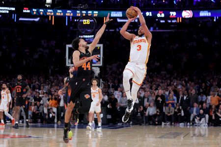 McCollum’s Late Heroics Help Hawks Tie Series; Cavs, Timberwolves Take 2-0 Leads