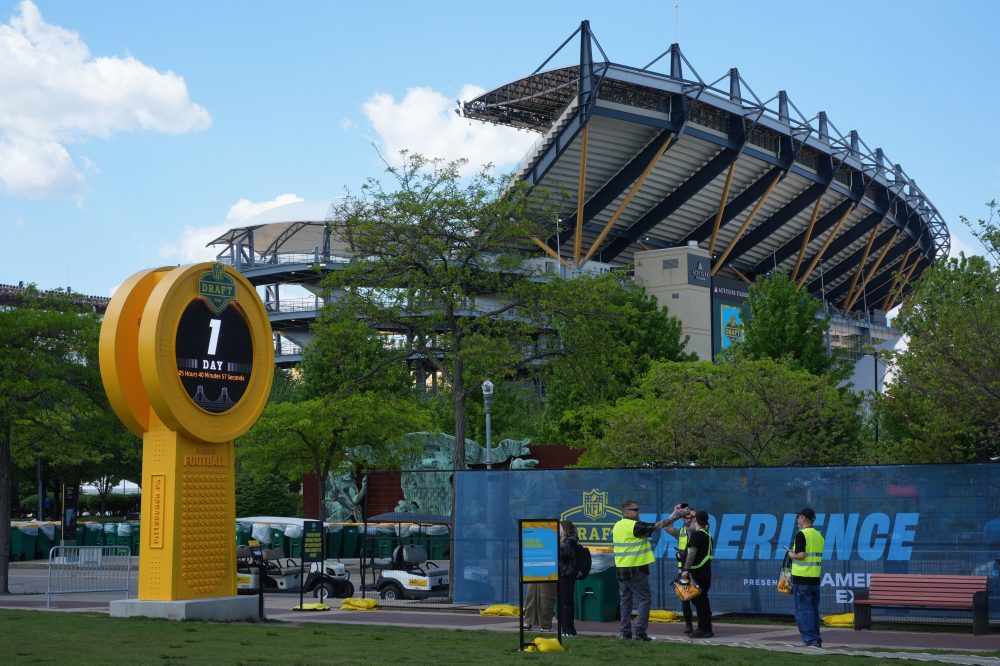 Pittsburgh Hosts 2026 NFL Draft as Perfect Metaphor for Players’ Journey