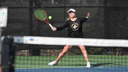 Salisbury University Women’s Tennis Shut Out by Ranked Mary Washington