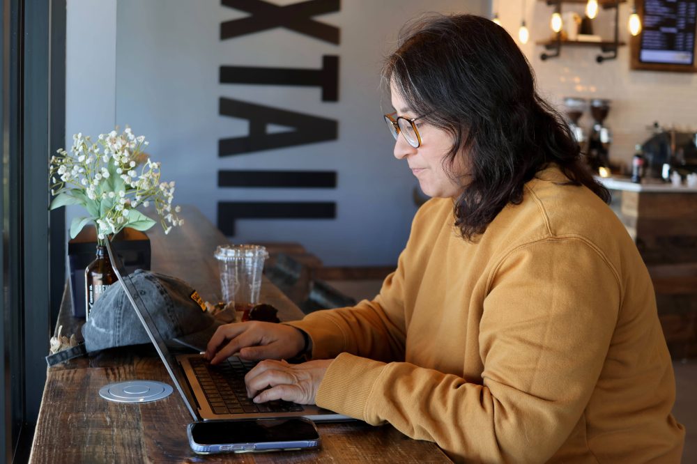 Security Experts Share Safety Tips for Working from Coffee Shops and Public Spaces