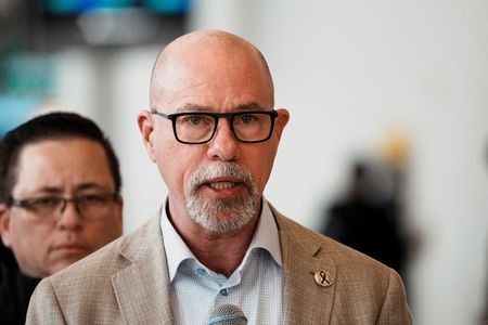 Democratic Senators Call for Investigation Into FAA Chief’s Stock Sales