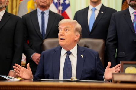 Trump Selects Contracting Executive to Lead Transportation Security Agency
