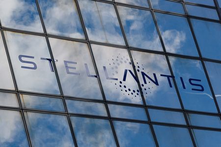 Stellantis CEO Plans Major Shift to Four Main Brands in May Strategy Announcement