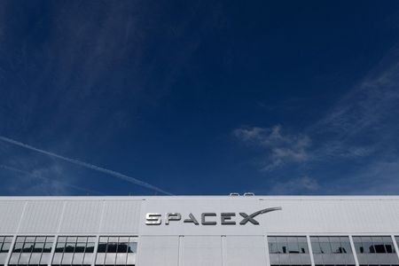 SpaceX Burns Starlink Profits on AI Push Ahead of Historic IPO