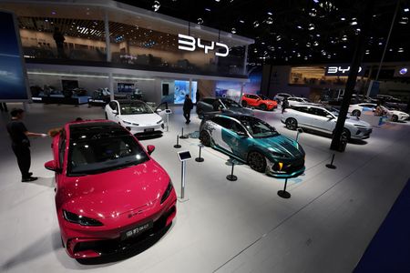 Chinese Electric Vehicle Giant BYD Bets on Ultra-Fast Charging to Win Over Gas Car Drivers