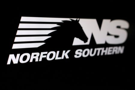 Railroad Giant Norfolk Southern Sees Profits Drop Due to Rising Fuel Costs