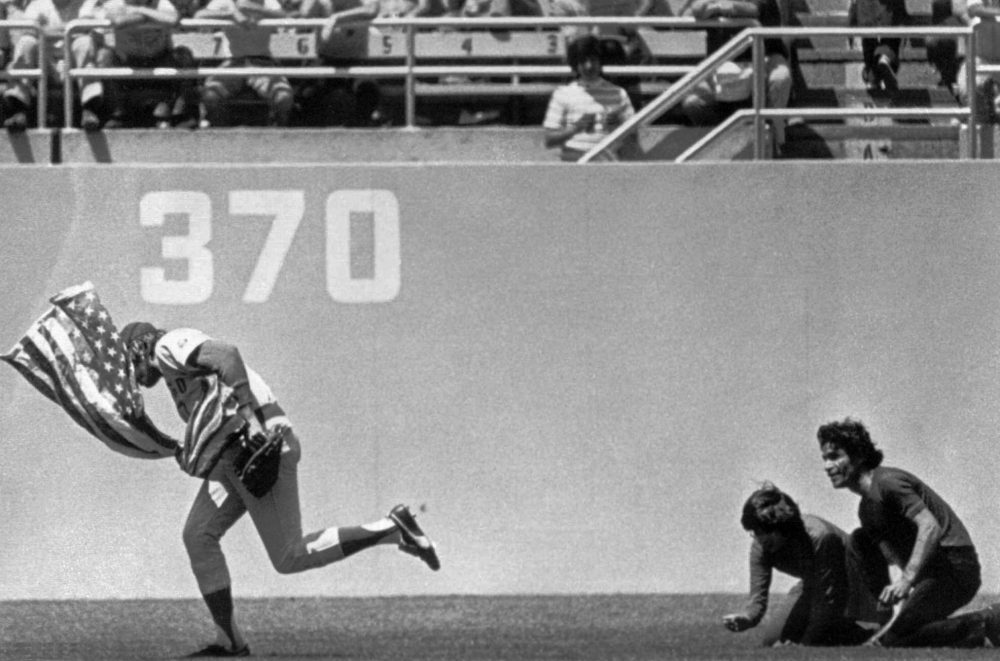 LA Dodgers Celebrate 50th Anniversary of Rick Monday’s Historic Flag Save