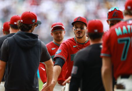 Arizona Beats San Diego in Thrilling Mexico City Baseball Series