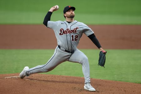 Detroit Pitcher Casey Mize Exits Game Early Due to Groin Injury