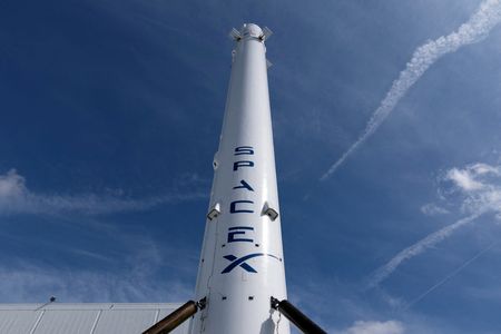 Musk’s SpaceX Eyes Record-Breaking $1.75 Trillion IPO This Year