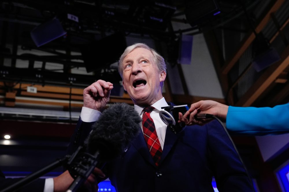 Climate Activist Worth $2.4B Campaigns Against Wealthy in California Governor Race