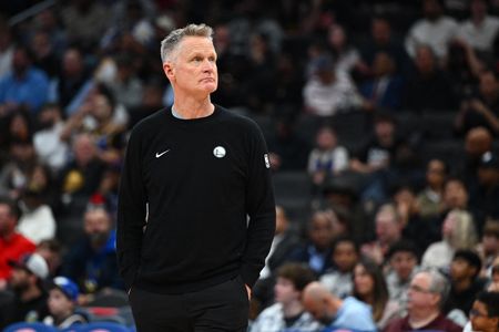 Warriors Coach Steve Kerr’s Future Uncertain After Team Meeting