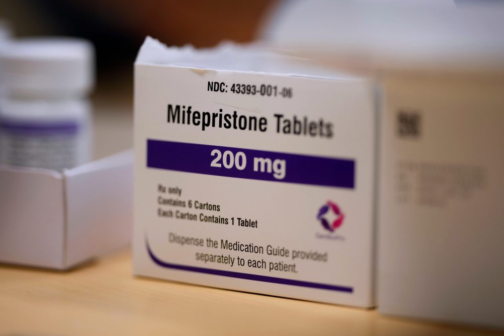 Federal Appeals Court Bans Mail Delivery of Abortion Pills Nationwide