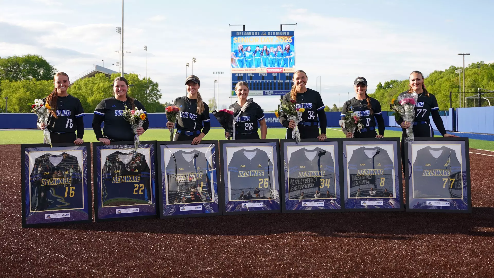 Blue Hens Softball Honors Senior Players in Final Home Game