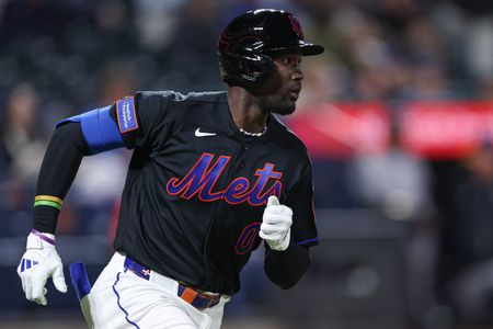 Mets Face Shortstop Shuffle as Mauricio Injures Thumb, Bichette May Switch Positions