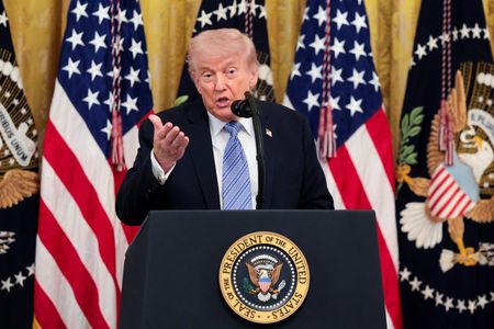 Trump Anticipates Meeting with China’s Xi, Emphasizes US AI Leadership