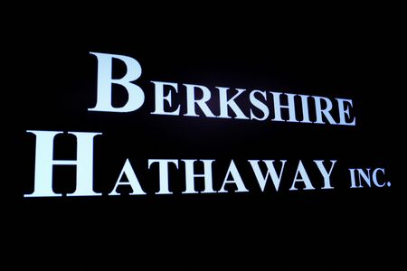 Warren Buffett’s Company Taps Charlie Shamieh to Replace Insurance Division Leader