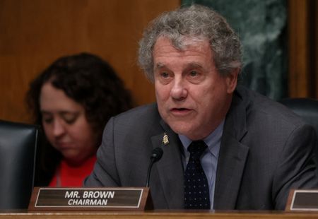 Former Ohio Senator Brown Leads Democratic Push to Retake U.S. Senate Control