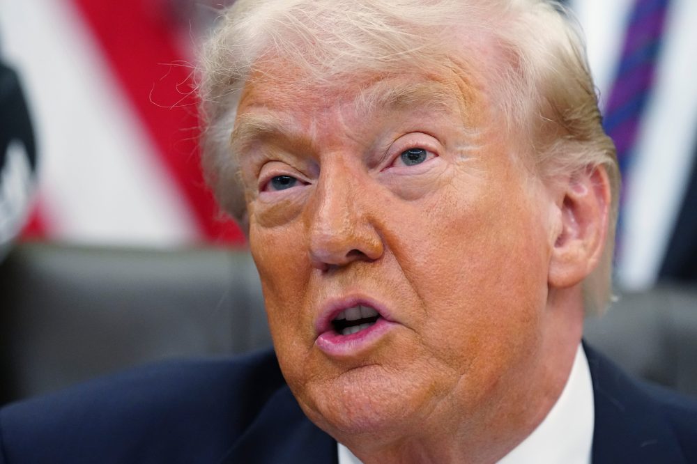 Trump Renews Criticism of Pope Leo XIV Ahead of Rubio’s Vatican Trip