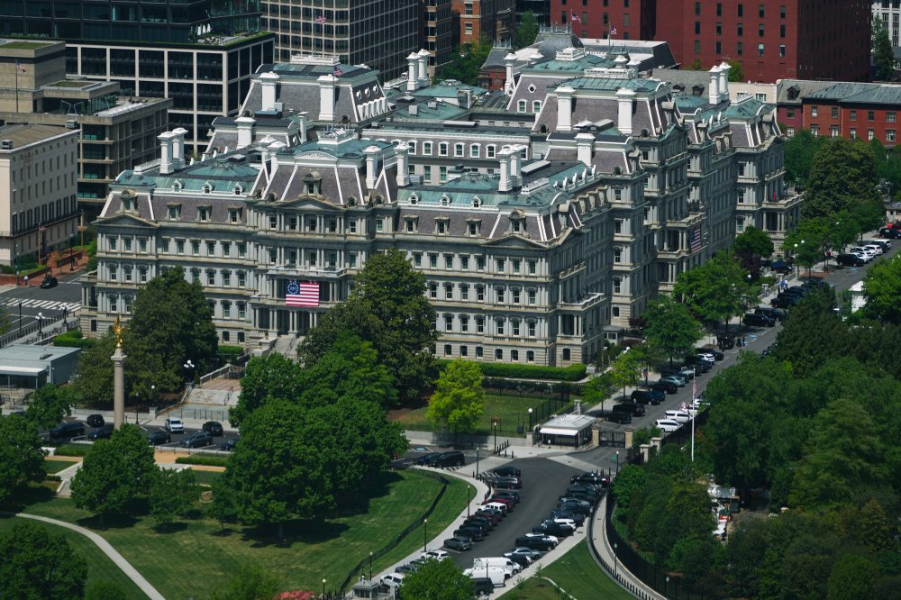 Federal Panel Reviews Trump’s Plan to Paint Historic DC Building White